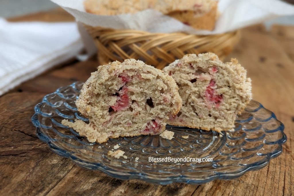 Raspberry Streusel Muffin cut in half