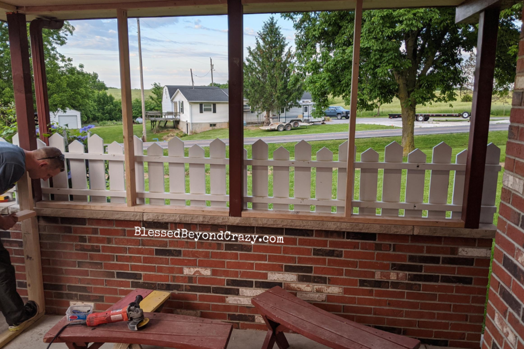 screened-in porch