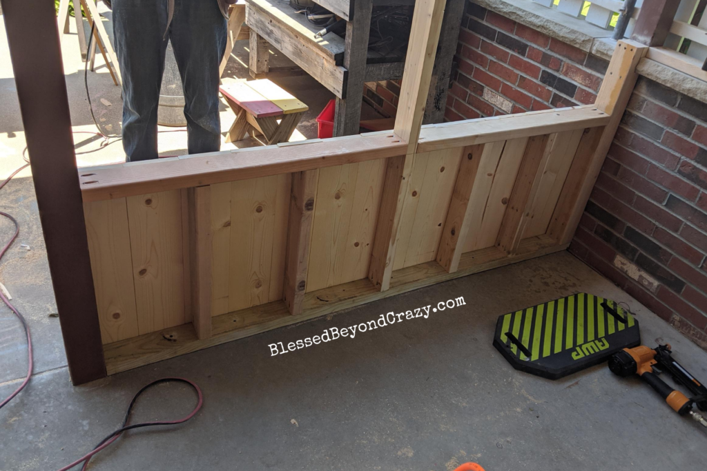 screened-in porch