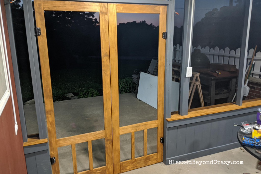 screened-in porch